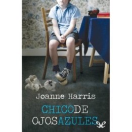 Chico de ojos azules